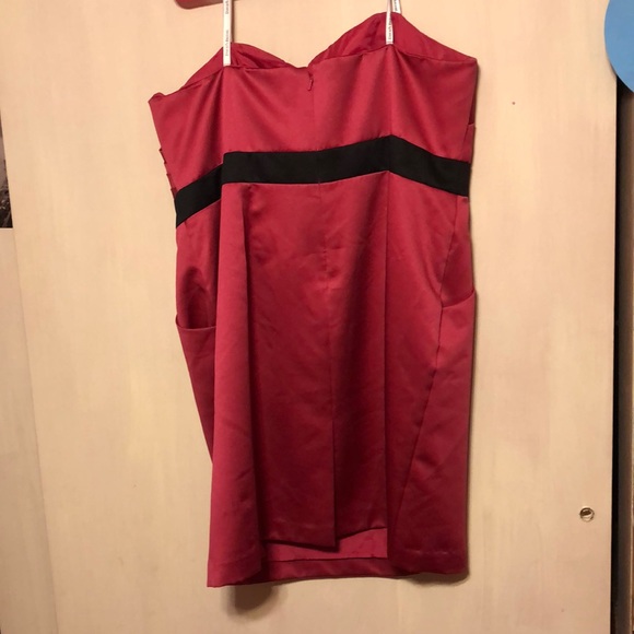 Hot pink formal strapless dress - Picture 2 of 5